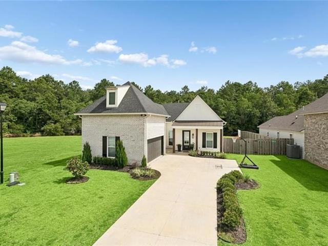 House for sale in Madisonville, Louisiana