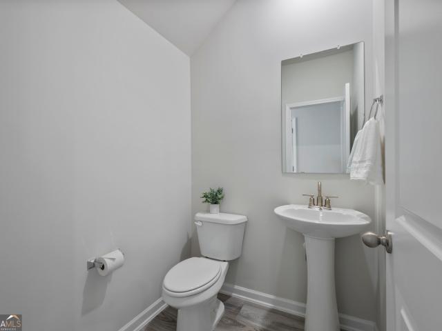 Townhouse for sale in Oakwood, Georgia
