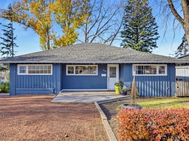House for sale in Highland Park, Calgary