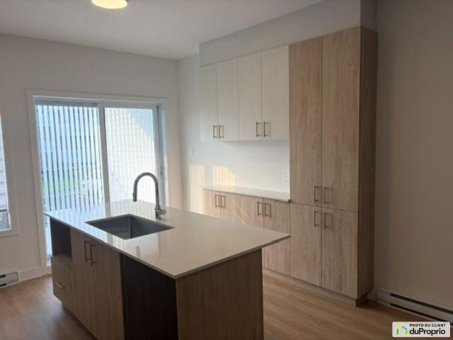 Apartment for rent in Fabreville, Laval (région administrative)
