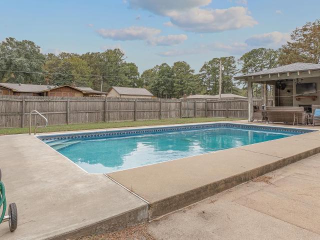 House for sale in Pleasant Grove, Jonesboro