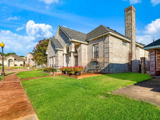 House for sale in Paris, Lamar County