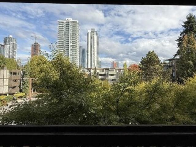 Apartment for sale in Surrey, British Columbia