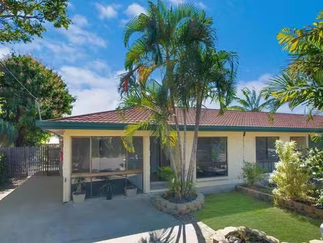 Apartment for rent in Hermit Park, Queensland