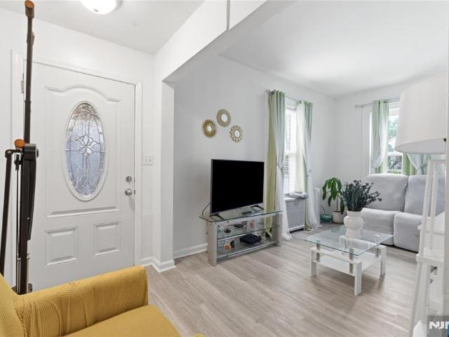 House for sale in Passaic, New Jersey