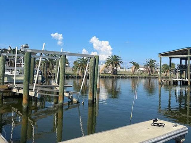 Land for sale in Grand Isle, Louisiana