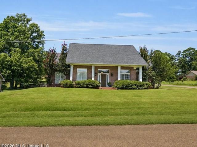 House for sale in Carthage, Mississippi