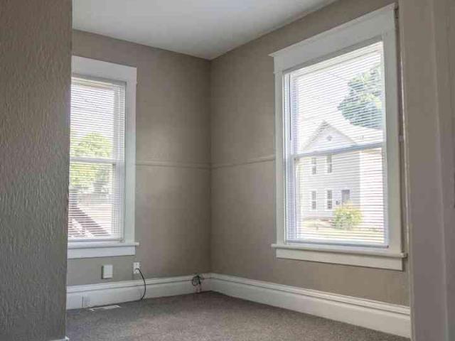 House for sale in Davenport, Iowa