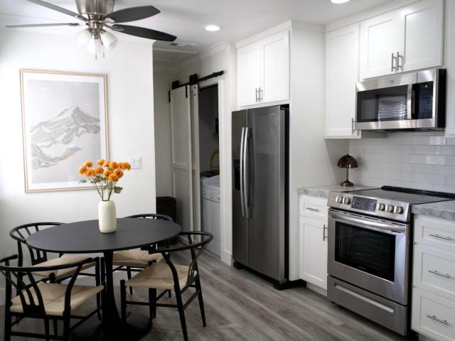 Condo for sale in Creekside Village, Morgan Hill