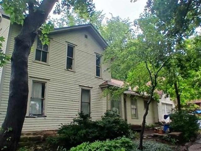 House for sale in Cedar, Iowa