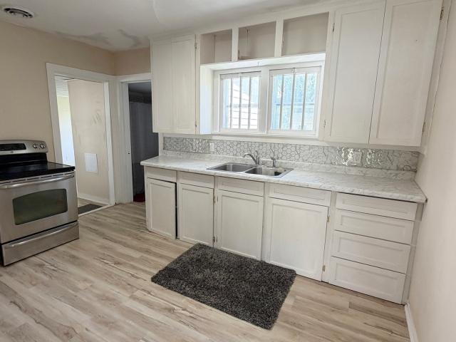 House for sale in Whiteside, Illinois