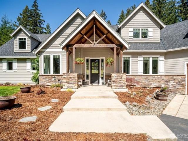 House for sale in Kalama, Washington