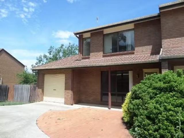 Condo for rent in Queanbeyan, New South Wales