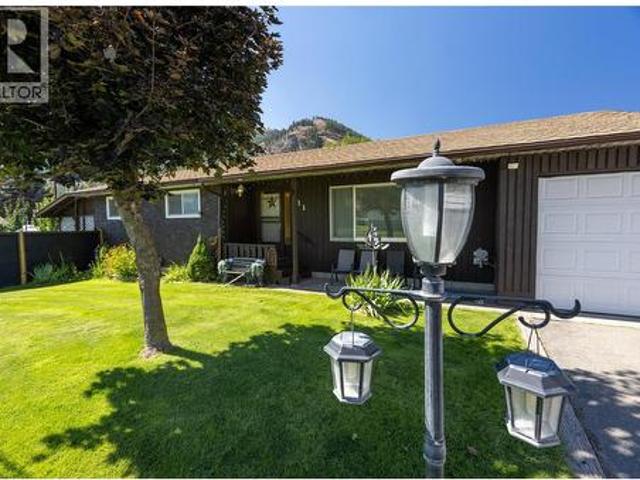 House for sale in Midway, British Columbia