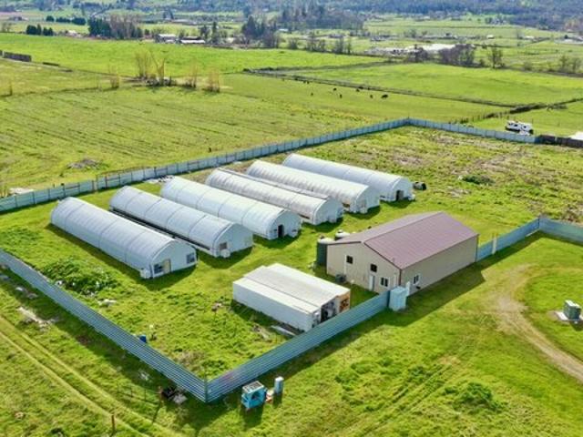 Farm for sale in Oregonia