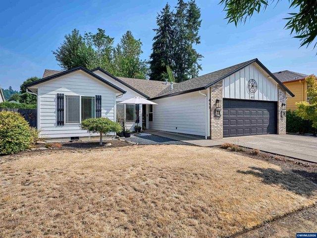 House for sale in Oregonia