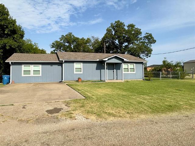 House for sale in Cumby, Hopkins County