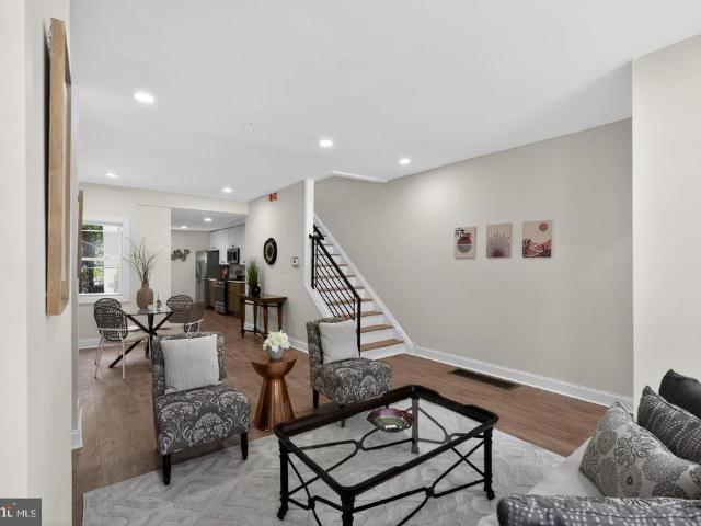 Townhouse for sale in Mill Creek, Philadelphia