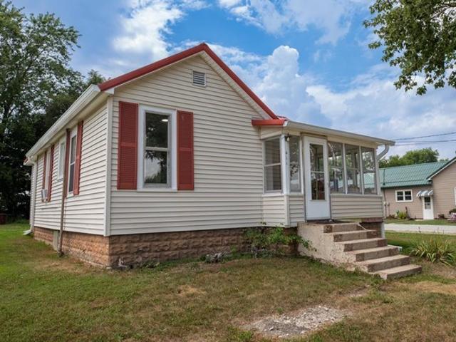 House for sale in Mentone, Indiana