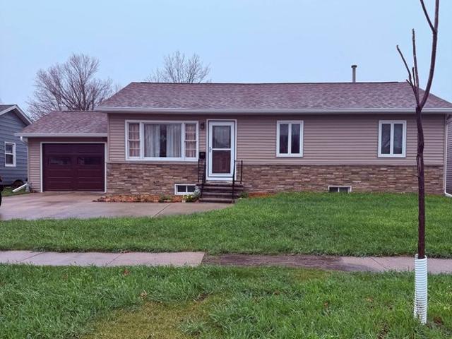 House for sale in Greenfield, Iowa