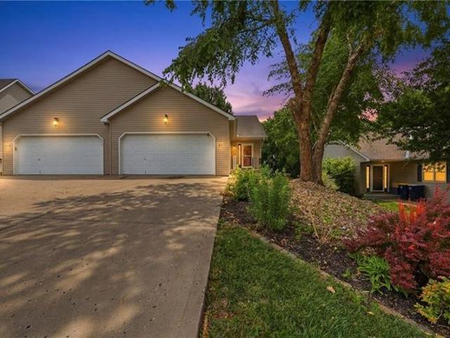 Townhouse for sale in Gladstone, Missouri