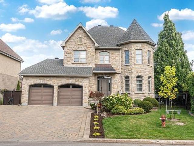 House for sale in Sainte-dorothee, Quebec