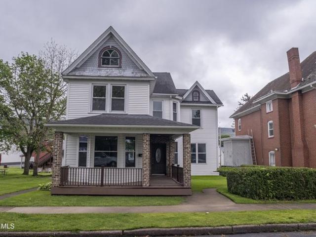 House for sale in Blair, Pennsylvania