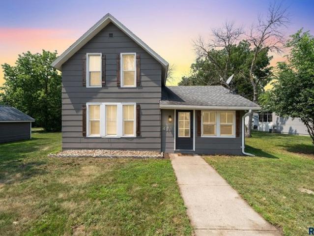 House for sale in Canton, South Dakota