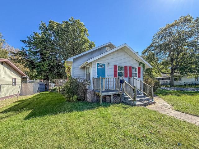 House for sale in Villa Grove, Douglas County