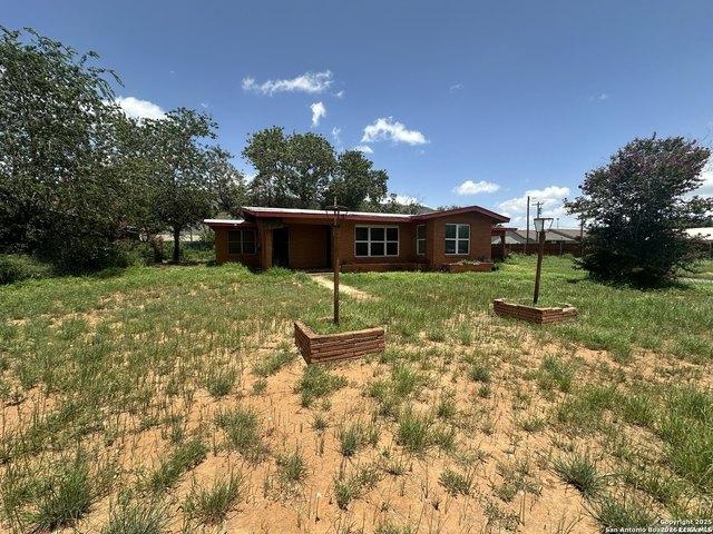 House for sale in Pearsall, Texas