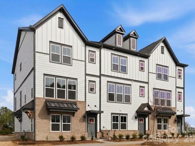 Townhouse for sale in Indian Trail, North Carolina
