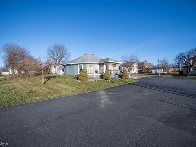 Commercial for sale in Malvern, Ohio