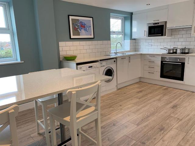Studio for rent in Newchurch, Warrington