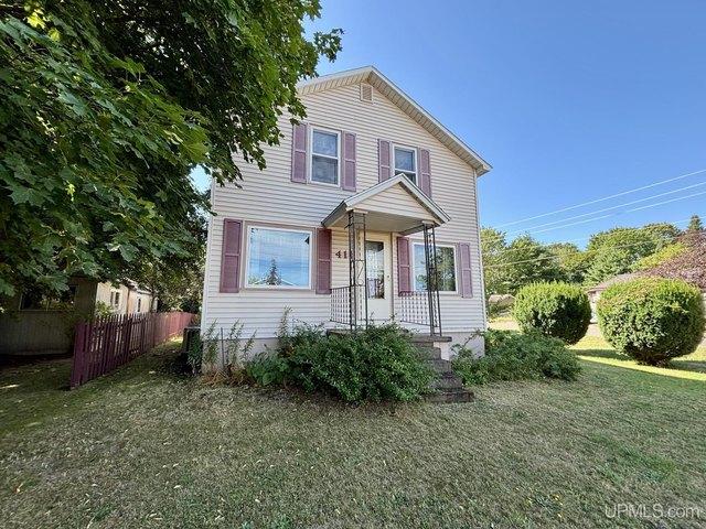 House for sale in Marquette, Michigan