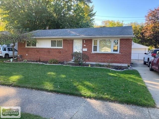 House for sale in Sterling Heights, Macomb County