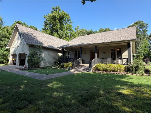 House for sale in Harrison, Boone County