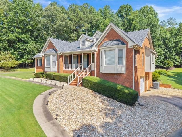 House for sale in Cumming, Georgia