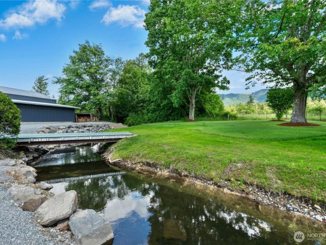 Farm for sale in Enumclaw, Washington