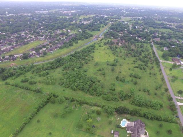 Land for sale in Santa Fe, Texas