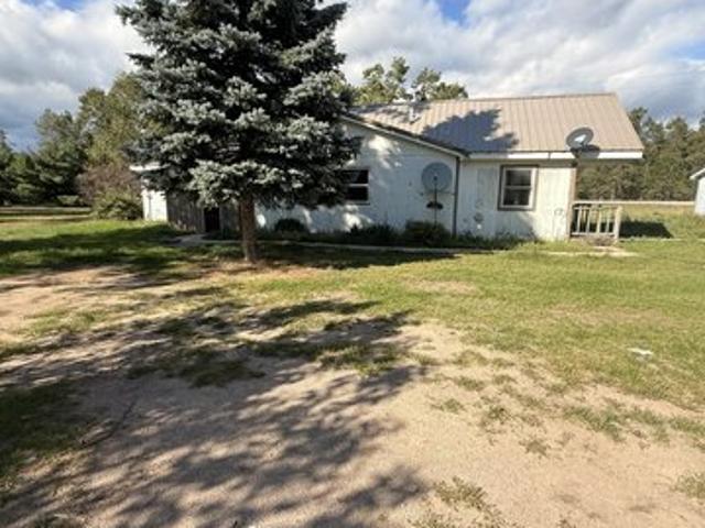 House for sale in Indian River, Tuscarora Township