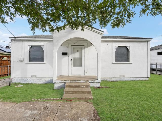 House for sale in Dallas, Texas