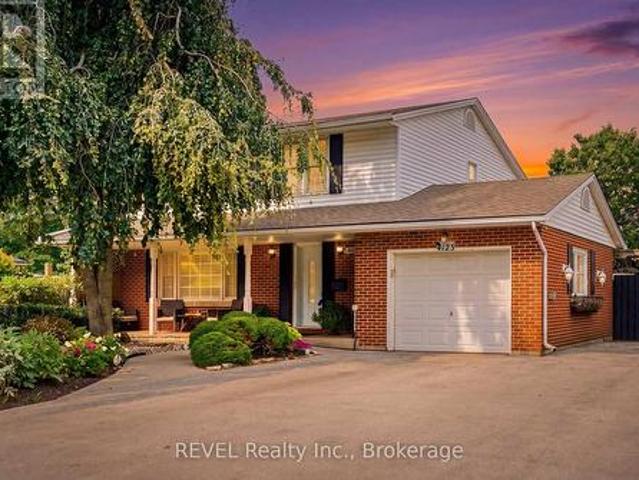 House for sale in Niagara, Ontario