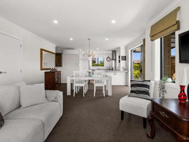 Townhouse for sale in Hastings