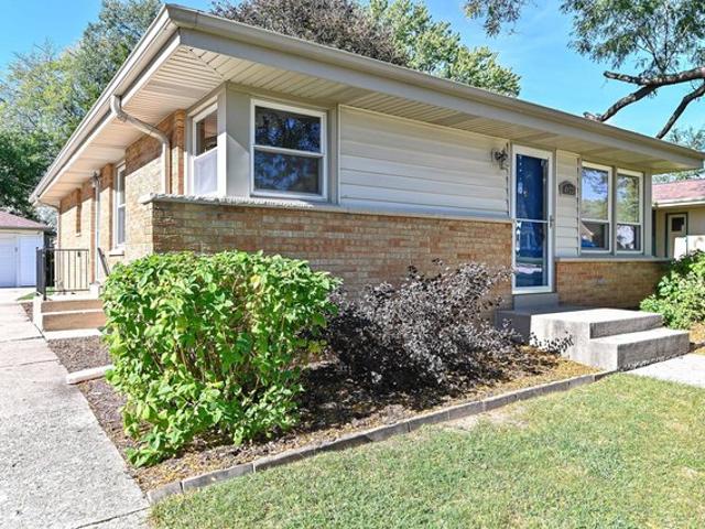 House for sale in Grantosa, Wauwatosa