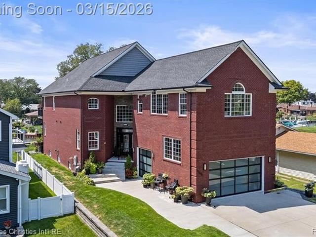 House for sale in Harrison Township, Michigan