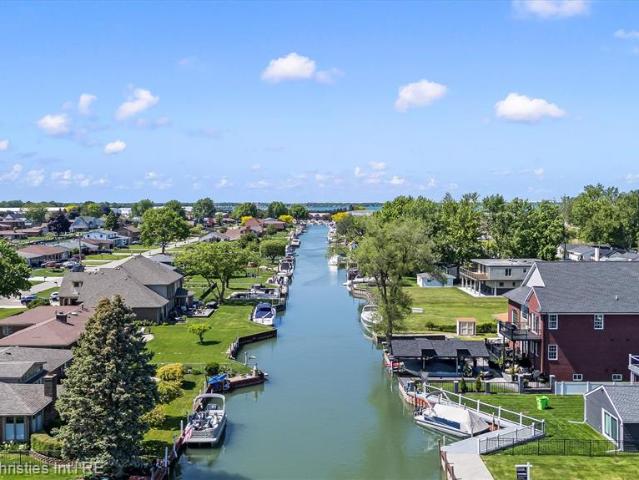 House for sale in Harrison Township, Michigan