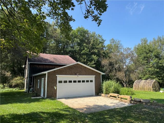 House for sale in Commodore, Pennsylvania