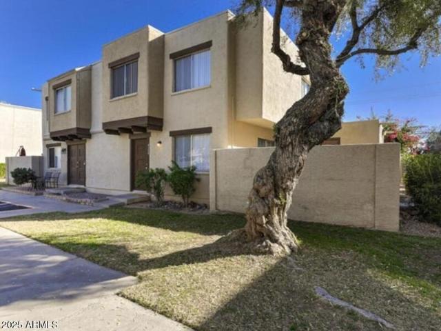 Townhouse for sale in Scottsdale