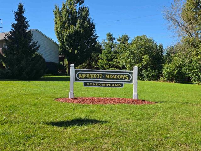 Condo for sale in Glenny View, Rockford