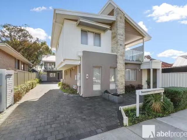 Apartment for rent in Leederville, Western Australia